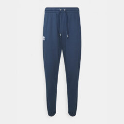 Sports man’s pants (Demo)